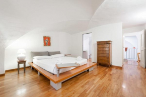 Pontevecchio Luxury Suite AMAZING LOCATION! hosted by Sweetstay